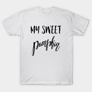 Sweet pumpkin autumn Halloween cute design T-Shirt